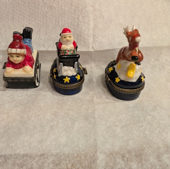 3 Christmas Hinged Trinket Boxes. Santa, Sledding, Rudolph Reindeer - Picture 5 of 10